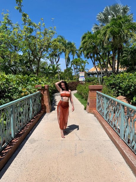 Russian Doll OnlyFans-Pornos