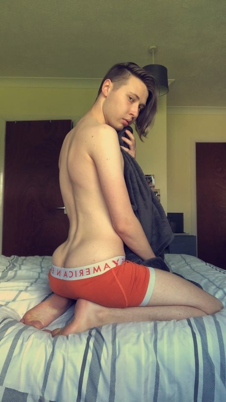 Ethan_ Leaks von Nacktbildern auf OnlyFans