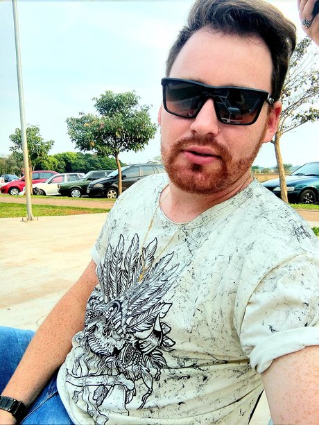 Ruivo safado Nackt auf OnlyFans