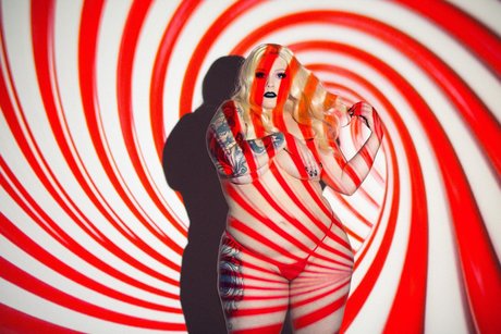 Ruby Tesla Titten OnlyFans