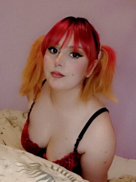 Ruby Rougee OnlyFans-Bilder