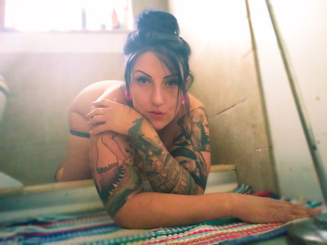 Rubyjamescreates OnlyFans Inhalte