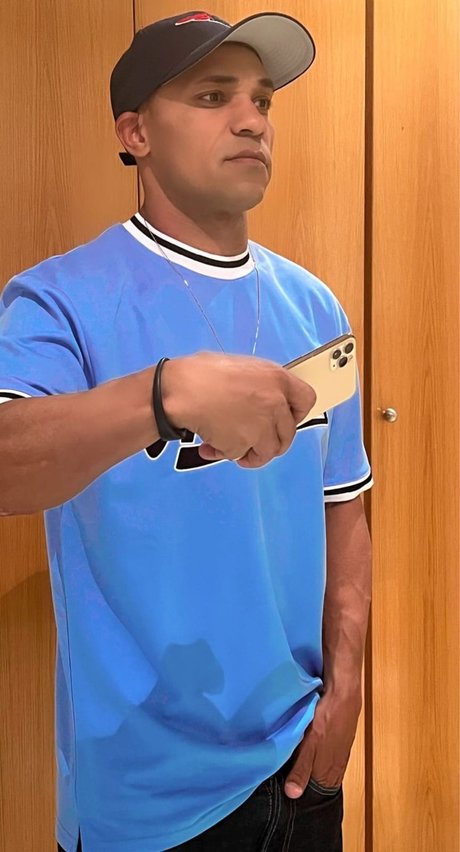 Rubens Pires Nacktpornos auf OnlyFans