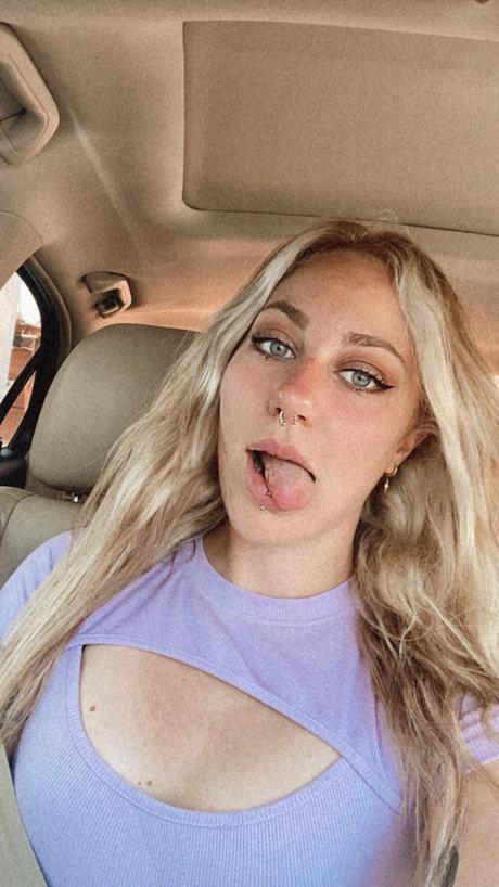 ro_ OnlyFans OnlyFans