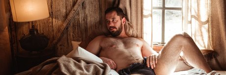 Sam Brownell Bilder OnlyFans