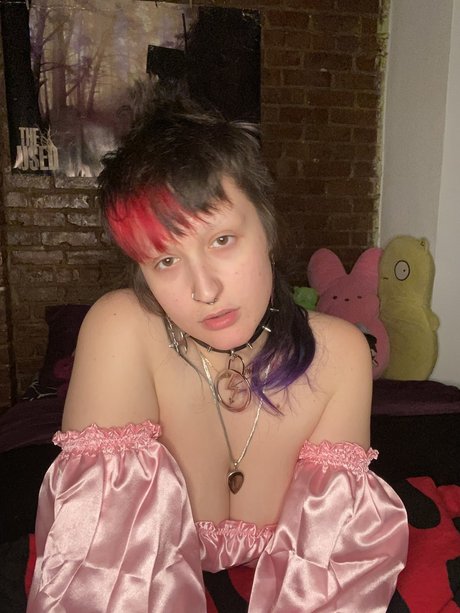 Saint Samara Saturn Nacktpornos von OnlyFans geleakt