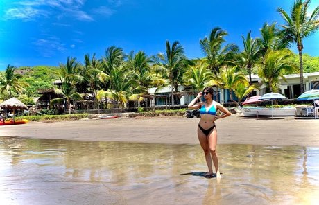 Samanta Estrada OnlyFans Lesbisch