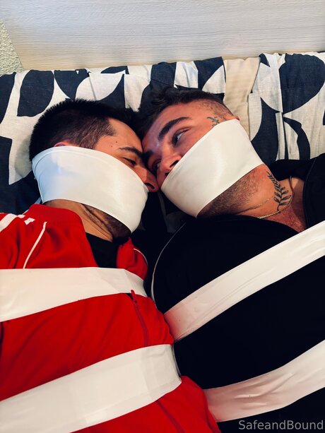 Safe and Bound Nacktbilder auf OnlyFans