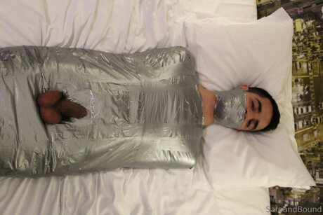 Safe and Bound Kostenlose OnlyFans-Inhalte