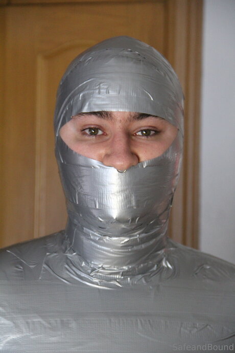 Safe and Bound Nacktbilder OnlyFans Leaks