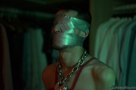 Safe and Bound Leaked OnlyFans Fotos