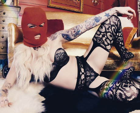 Sacredrebelgirl Nackt auf OnlyFans Leak