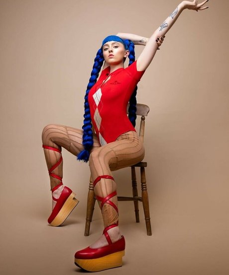 Ashnikko Auf OnlyFans