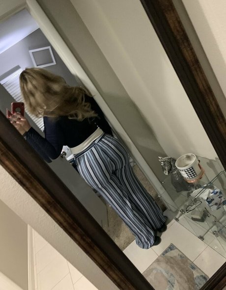 evanotty Nackt auf OnlyFans