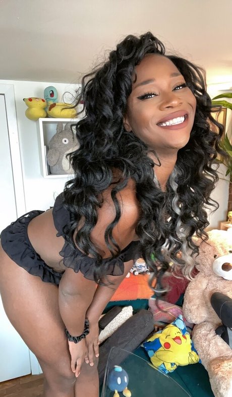 Vanniall OnlyFans Nackt Leak