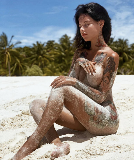 Myrrr Myrrrr OnlyFans Nacktbilder