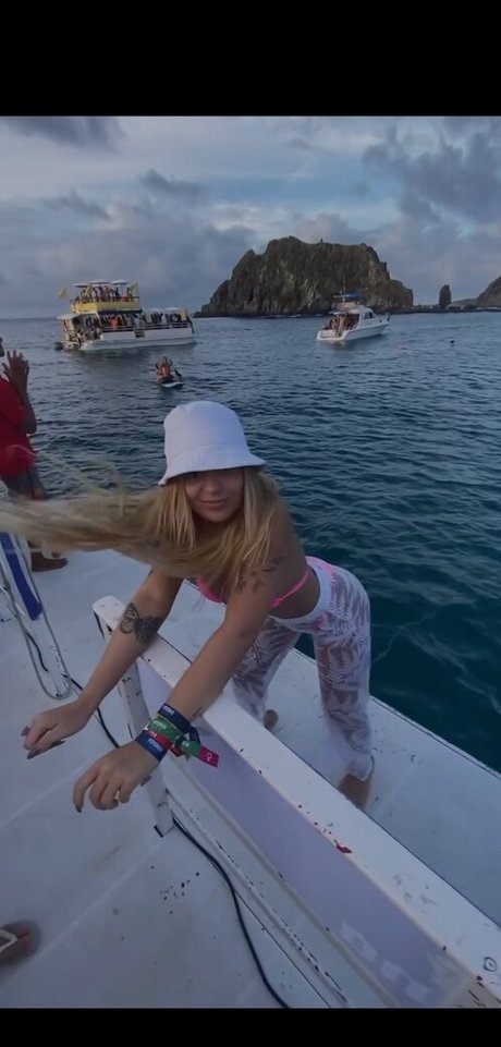 Vihh Tube OnlyFans Bilder geleakt