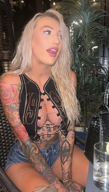 sheispressure OnlyFans-Model