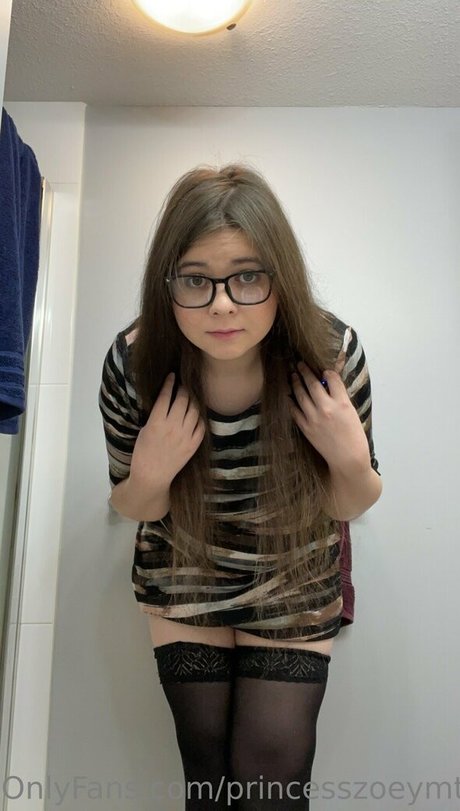 princesszoeymtf OnlyFans Fotos