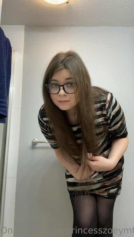 princesszoeymtf OnlyFans Sextape geleakt