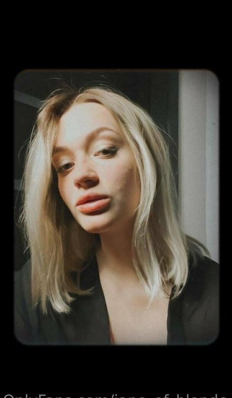 jane myller OnlyFans Striptease