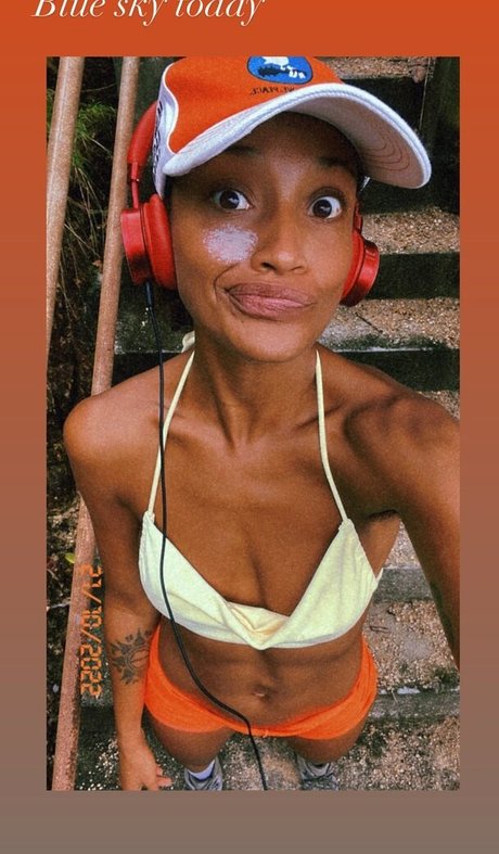 Aude Legastelois OnlyFans Nackt Content