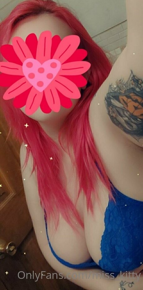 miss kitty OnlyFans Leak