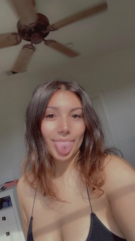 ayemazing Nacktpornos auf OnlyFans