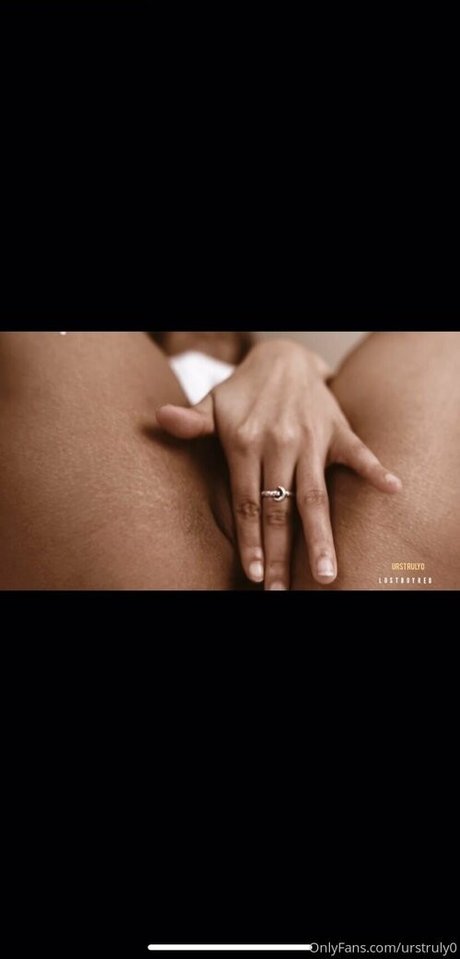 urstruly ali OnlyFans Gratis-Inhalte