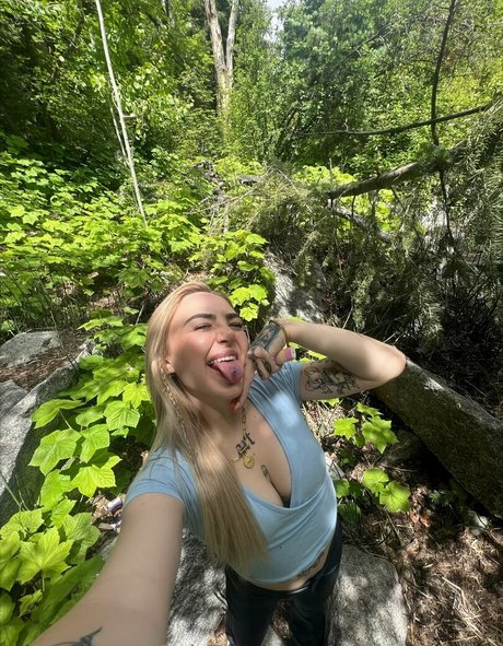 caitlynbabyxx Heiße OnlyFans Inhalte