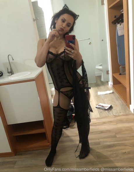 missamberfields OnlyFans Sextape