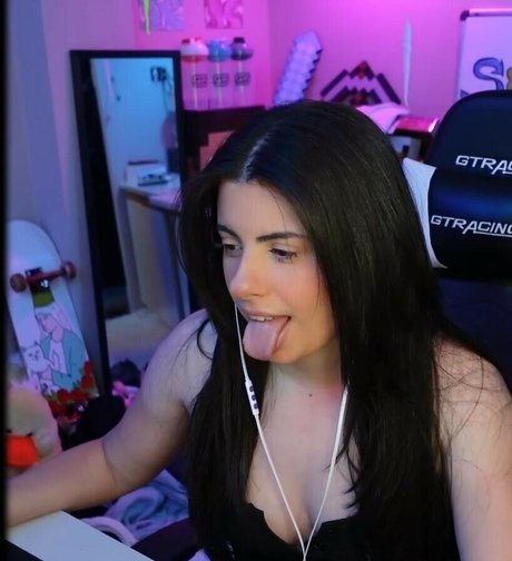 ThatGirlGatto OnlyFans Beiträge