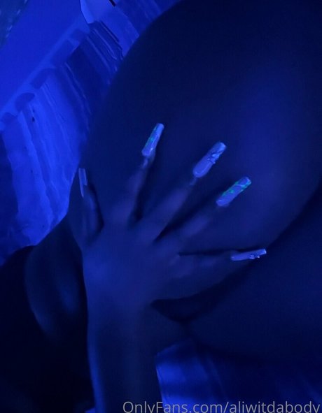 aliwitdabody Nacktbilder von OnlyFans geleakt