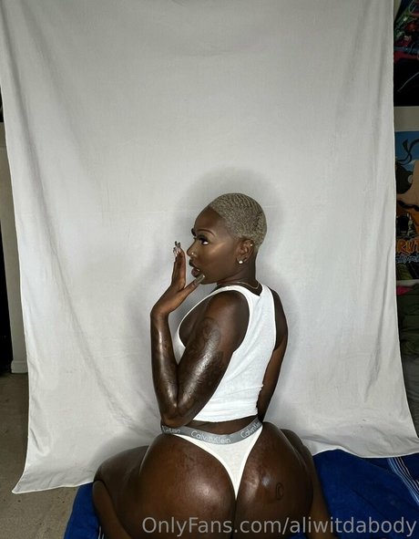 aliwitdabody Kostenloses OnlyFans