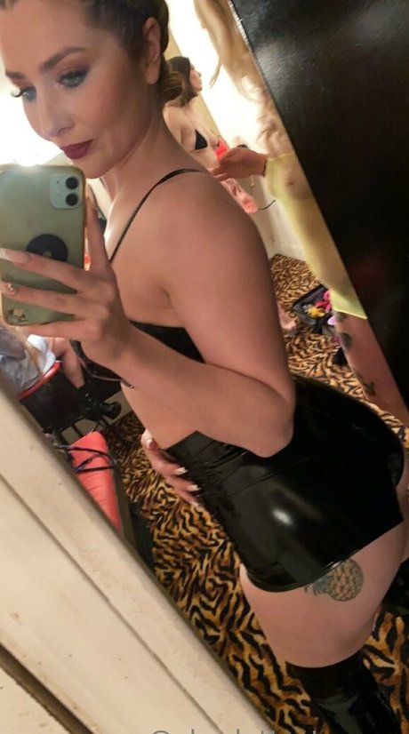 charlottestoneca Leaked OnlyFans Nacktbilder