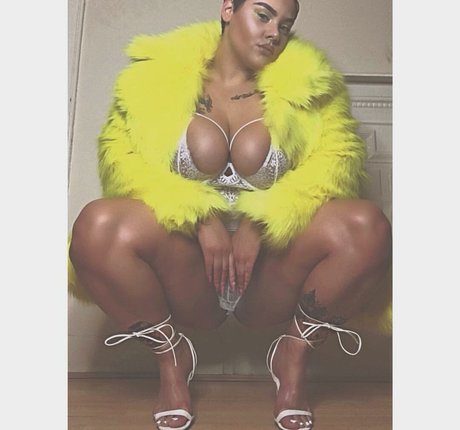 Aniela OnlyFans geleakte Pornografie