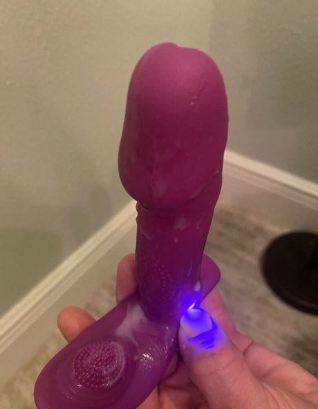 stayathomemillf Leaked OnlyFans Porn