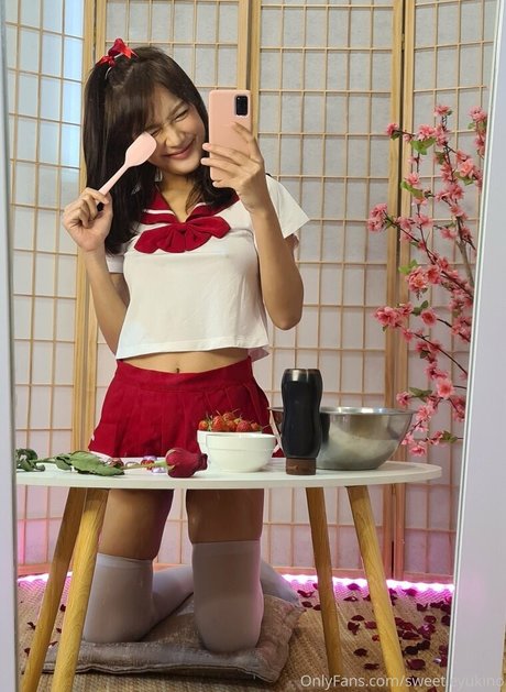 sweetieyukino OnlyFans Arsch Leak