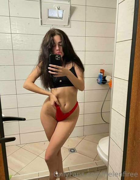 helenpipe OnlyFans gratis