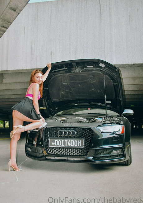 thebabyred Leak von OnlyFans-Inhalten