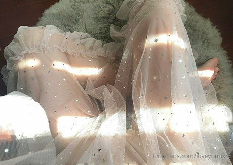 loveyumixxx OnlyFans explizite Inhalte