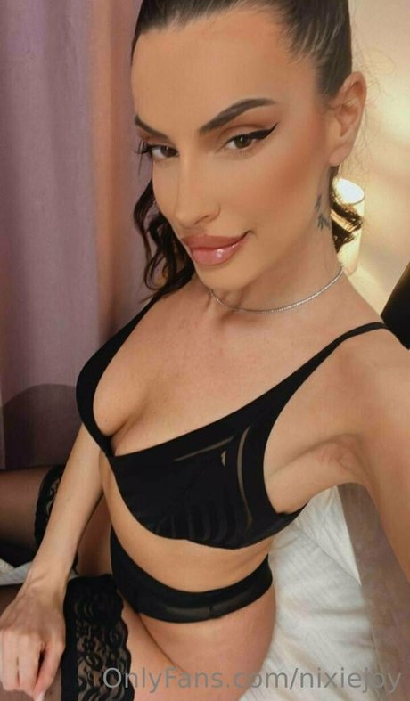 nixiejoy OnlyFans Sex Leak