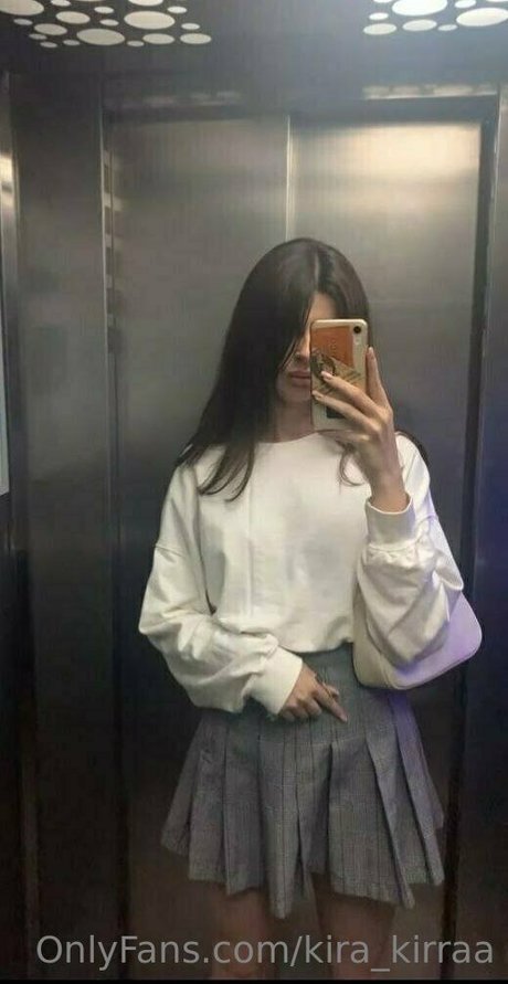 kira kirraa OnlyFans Gratis-Inhalte