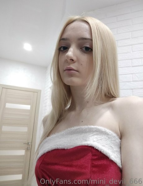 mini devil 666 OnlyFans geleakt
