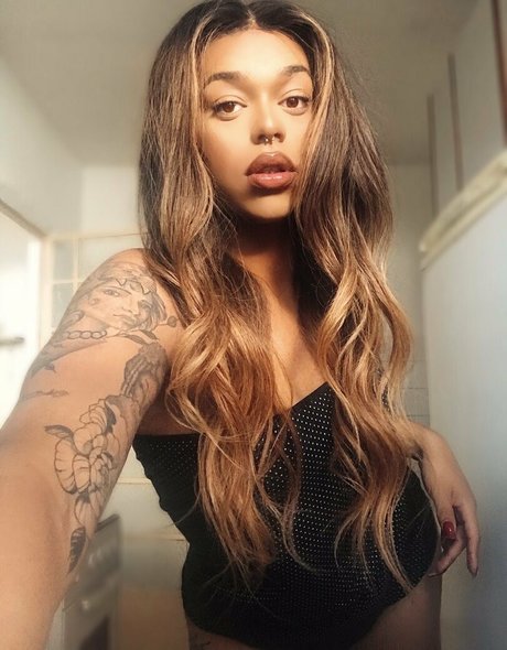 transsohot Nacktbilder von OnlyFans geleakt