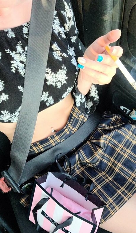 smokingprincessof Nacktbilder von OnlyFans geleakt