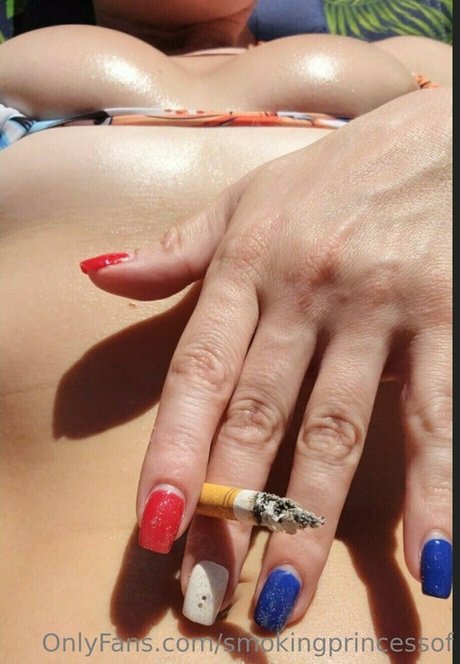 smokingprincessof OnlyFans Nacktbilder