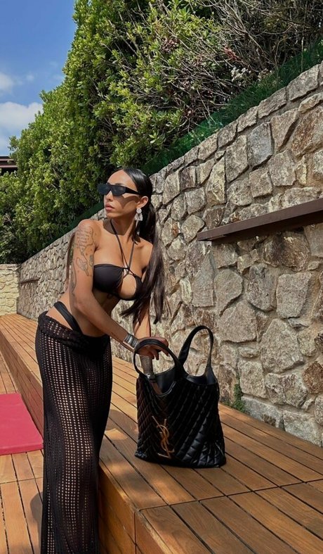 Paola Henriquez Nacktbilder auf OnlyFans