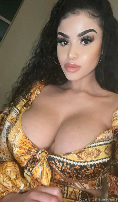 blonde milf mit großen titten nur fans sexy nackt Fotos