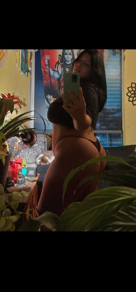 viivenuz Nacktbilder-Leaks von OnlyFans